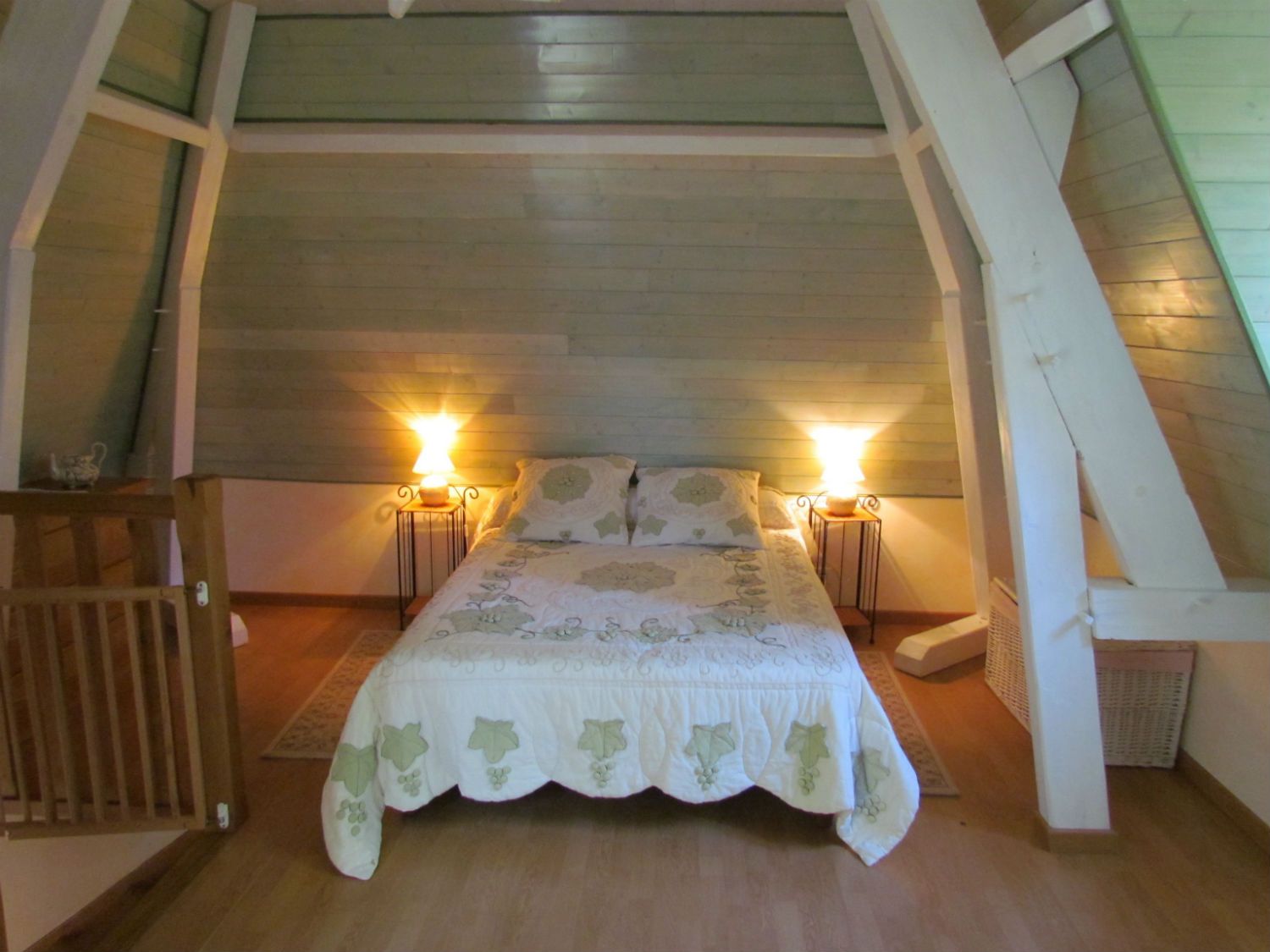 les-lavandes-the-tour