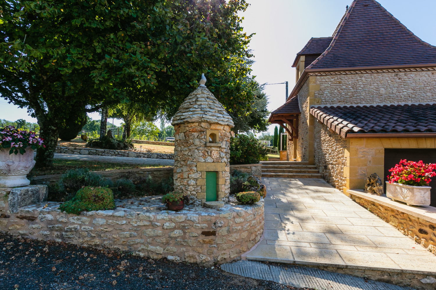 les-lavandes-gites-en-perigord-noir-dordogne